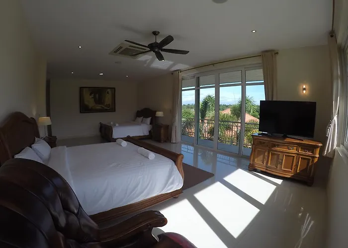 Three Kings Private Luxury Villa